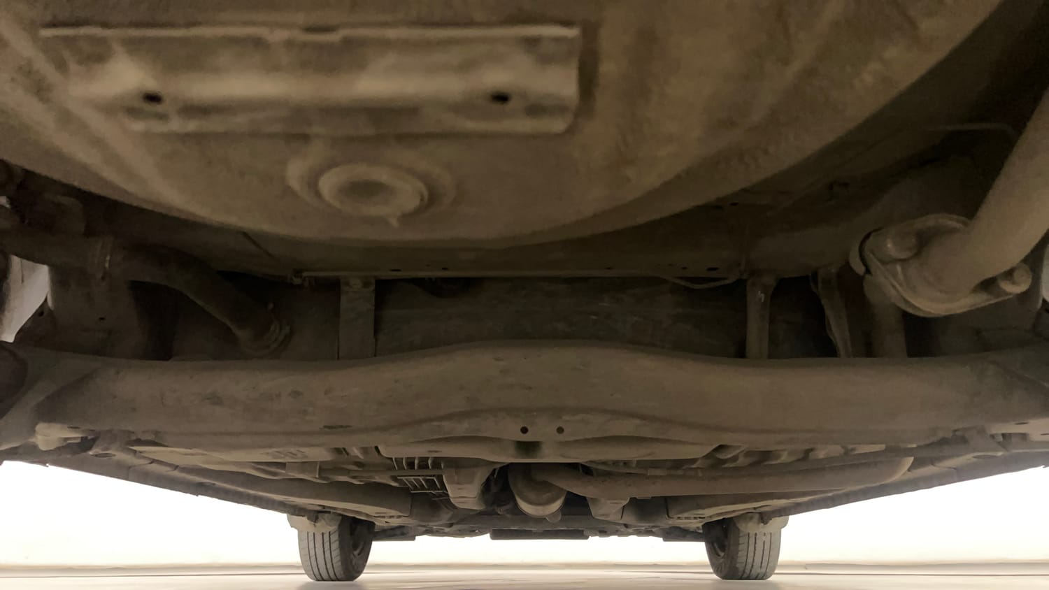 Used 2018 Honda Amaze 1.2 S i-VTEC Opt Petrol Manual extra REAR UNDERBODY VIEW (TAKEN FROM REAR)