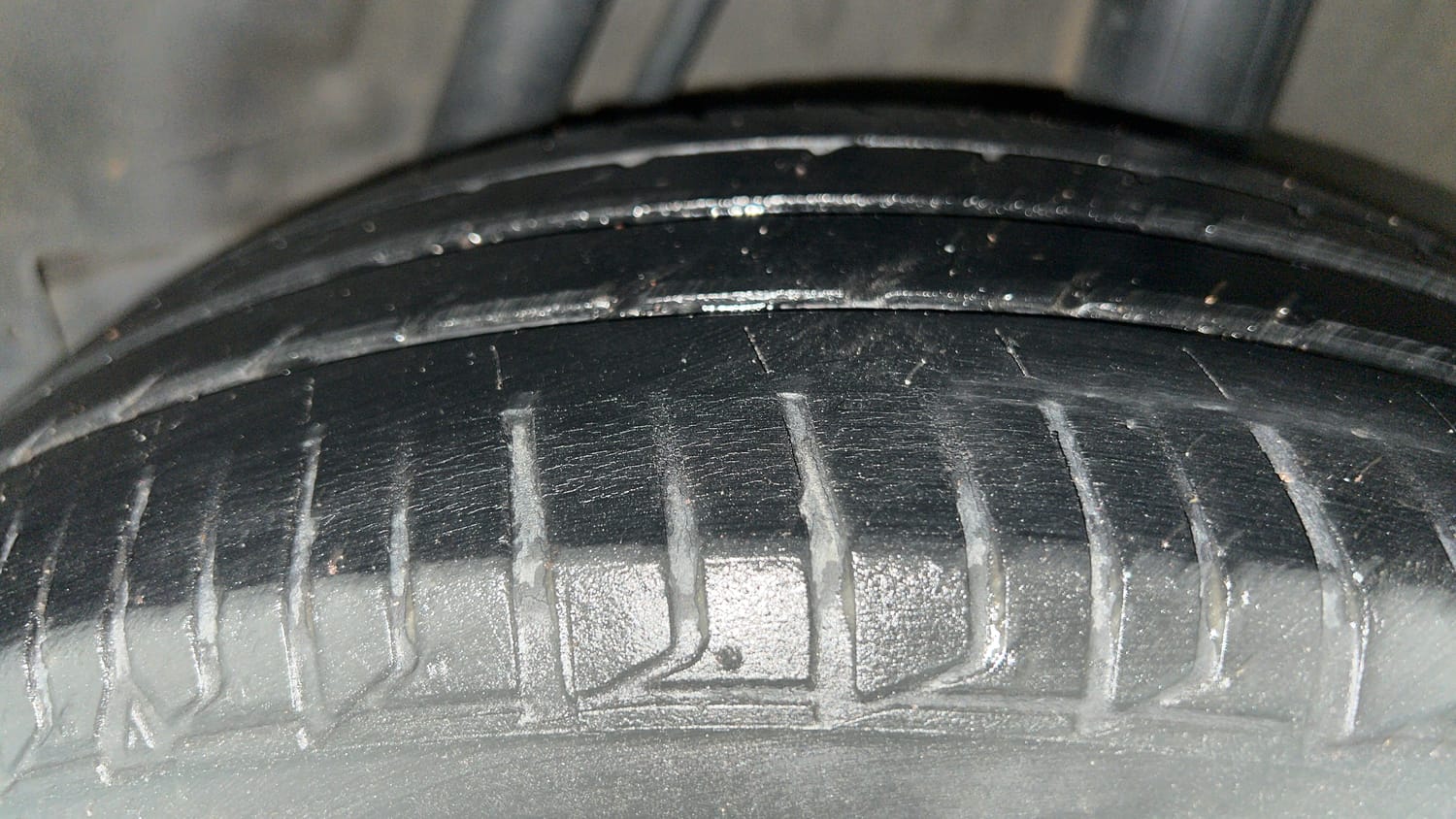 Used 2018 Honda City V Petrol Petrol Manual tyres LEFT REAR TYRE TREAD VIEW