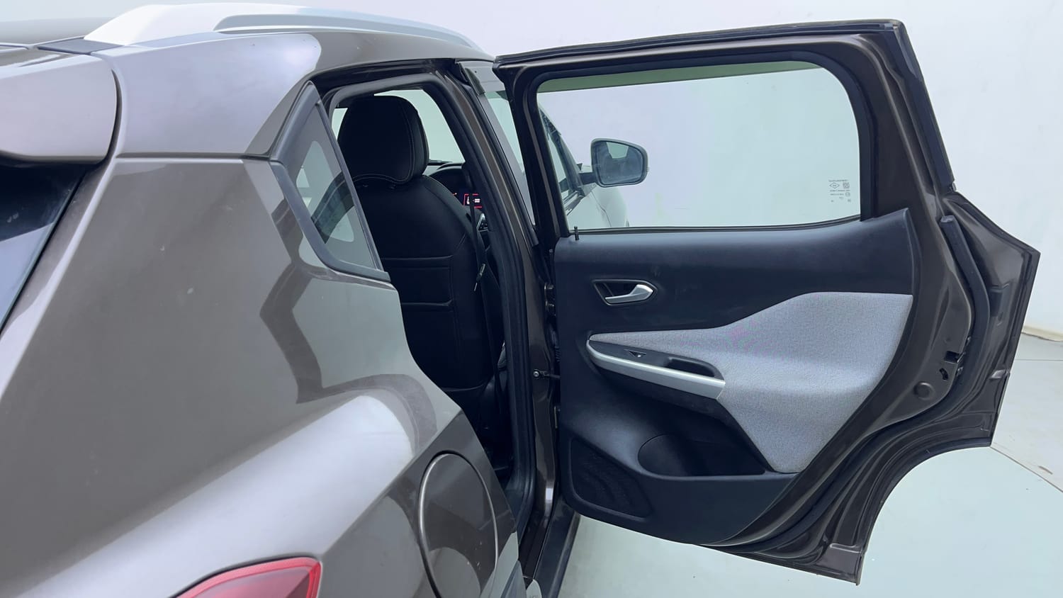 Used 2023 Nissan Magnite XV Petrol Manual interior RIGHT REAR DOOR OPEN VIEW