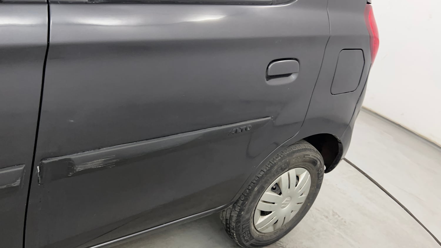Used 2019 Maruti Suzuki Alto 800 VXi Petrol Manual dents MINOR SCRATCH