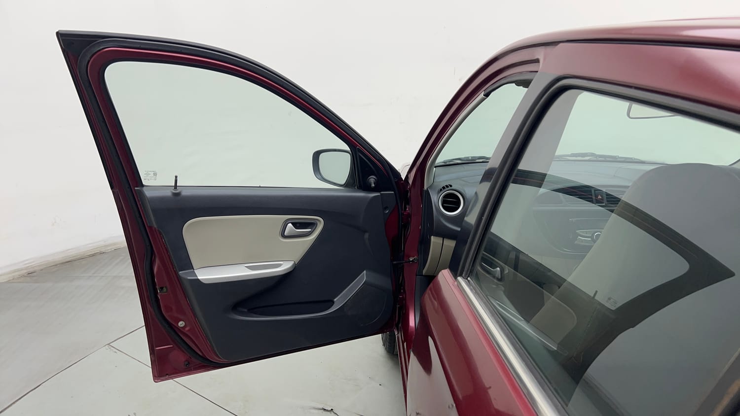 Used 2015 Maruti Suzuki Alto K10 VXi Petrol Manual interior LEFT FRONT DOOR OPEN VIEW