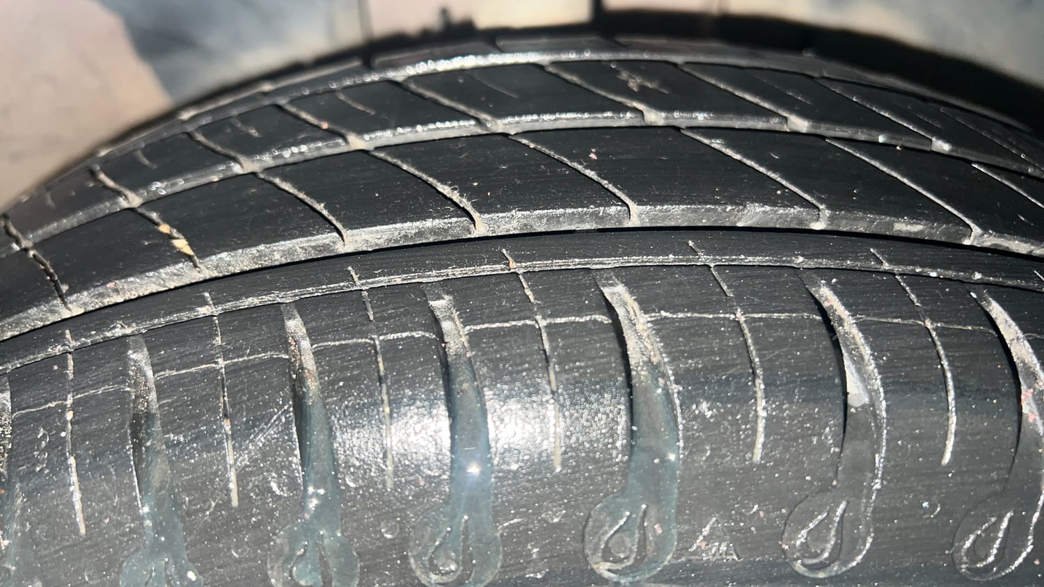 Used 2020 Renault Kwid RXL Petrol Manual tyres RIGHT FRONT TYRE TREAD VIEW