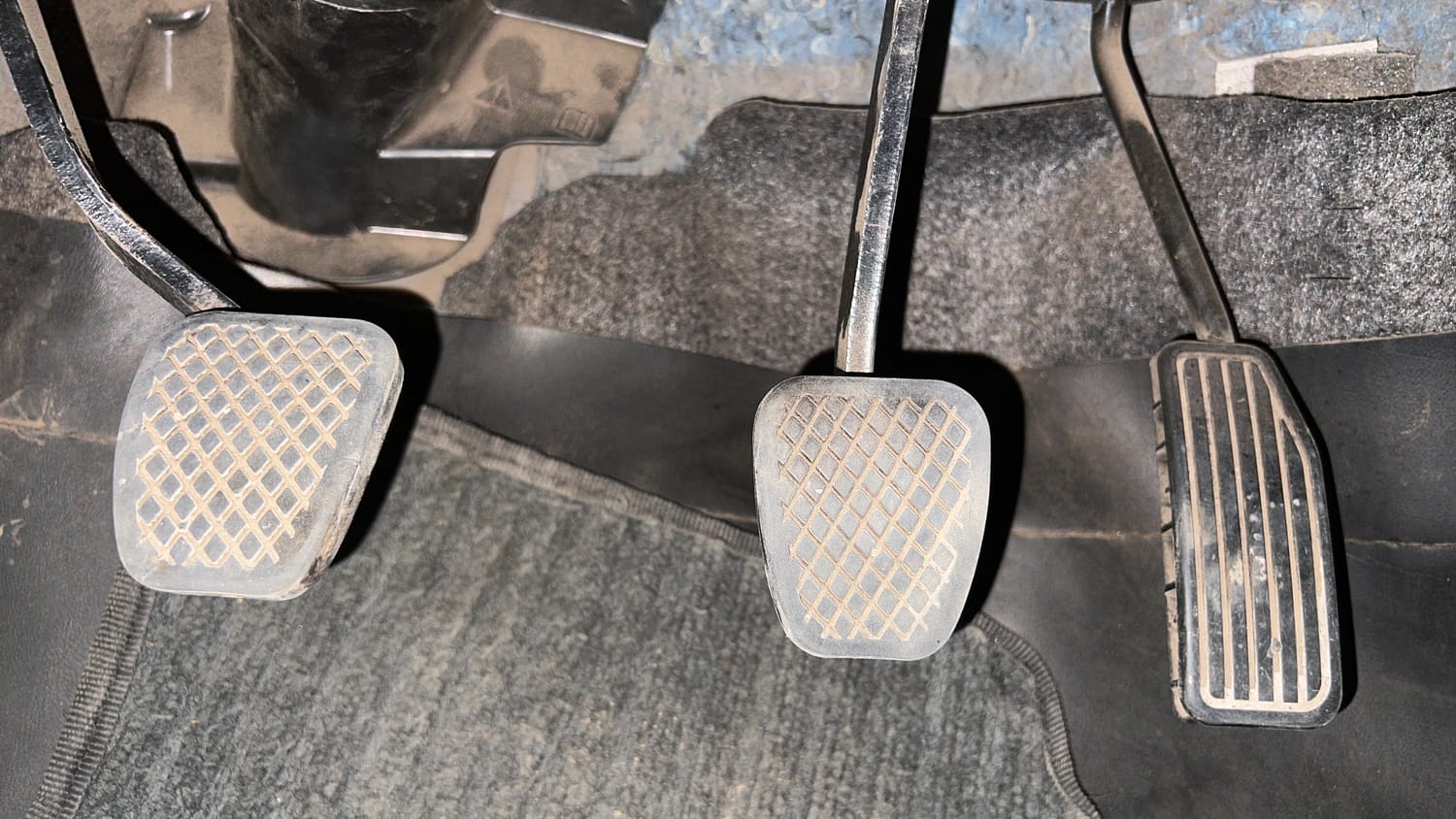 Used 2018 Honda Amaze 1.2 S i-VTEC Opt Petrol Manual interior PEDALS VIEW