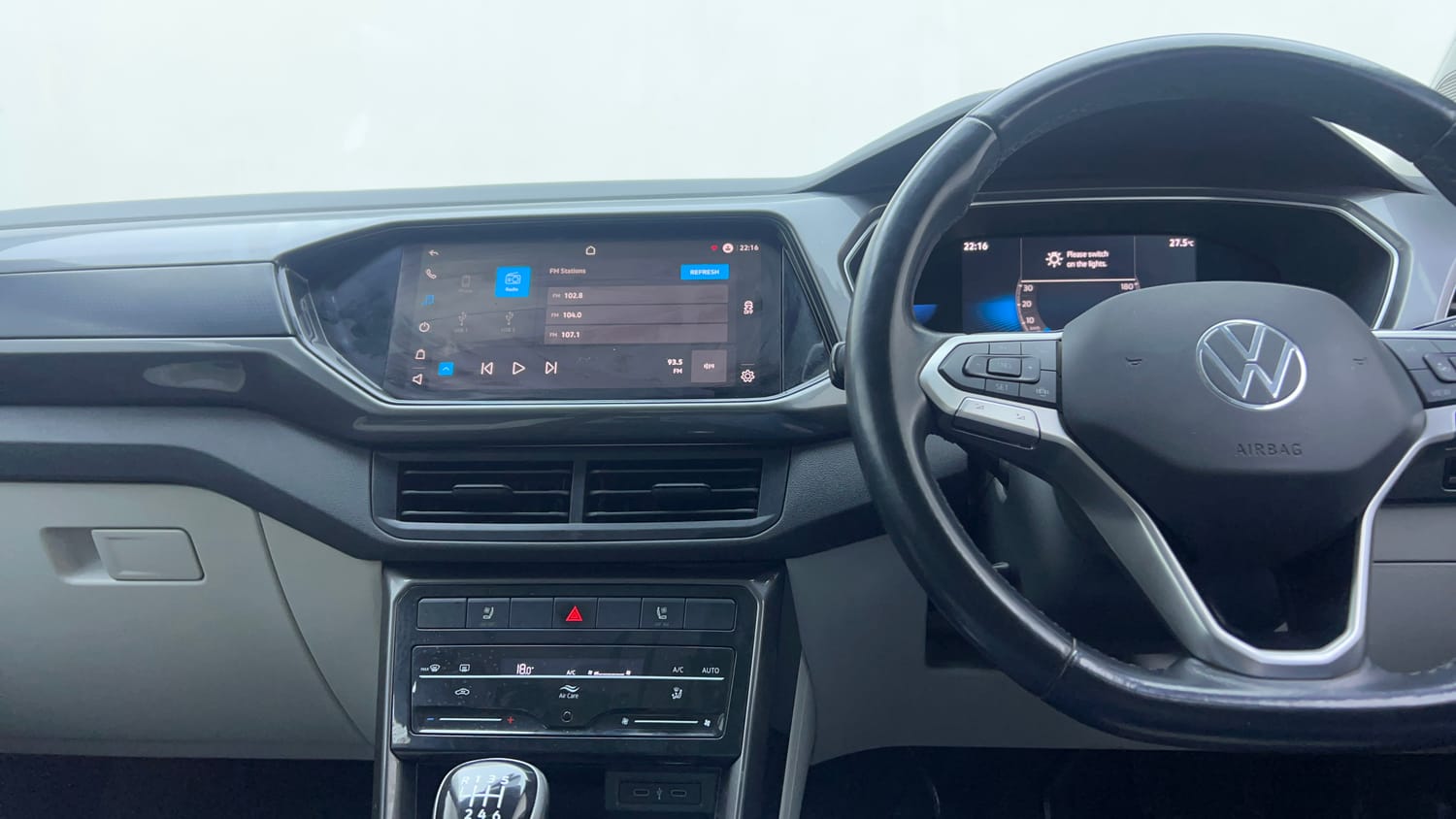 Used 2022 Volkswagen Taigun Topline 1.0 TSI MT Petrol Manual interior MUSIC SYSTEM & AC CONTROL VIEW
