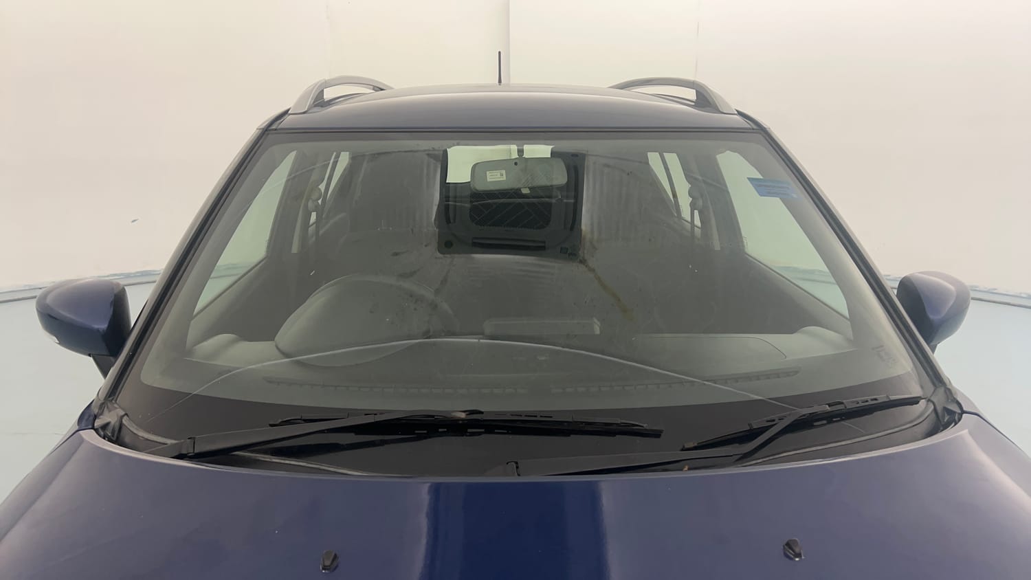 Used 2022 Maruti Suzuki Ignis Delta 1.2 MT Petrol Manual exterior FRONT WINDSHIELD VIEW