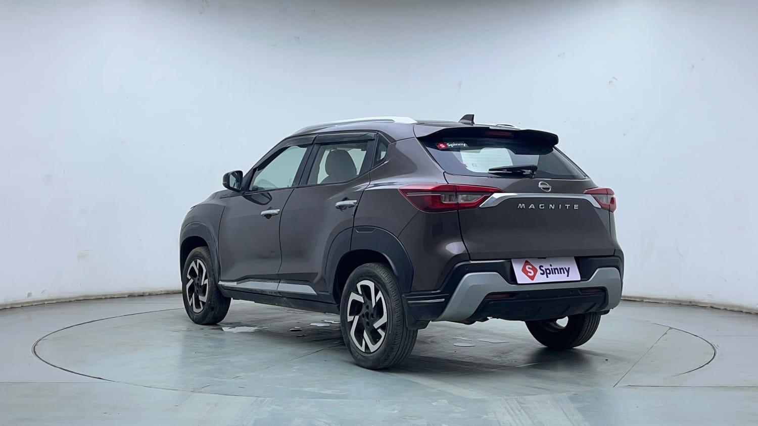 Used 2023 Nissan Magnite XV Petrol Manual exterior LEFT REAR CORNER VIEW