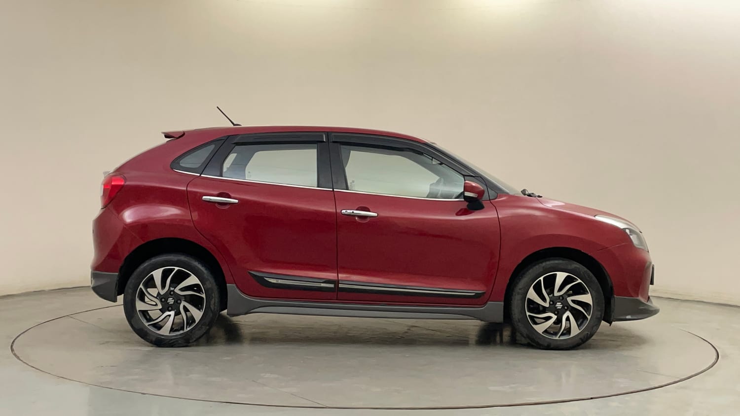 Used 2019 Maruti Suzuki Baleno Zeta Petrol Manual exterior RIGHT SIDE VIEW
