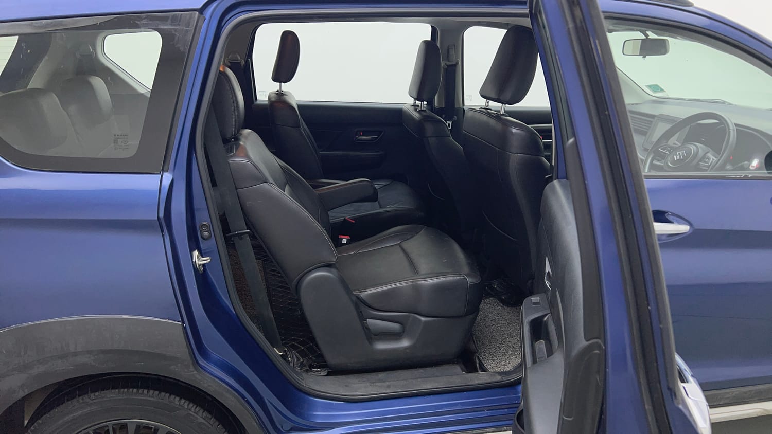 Used 2019 Maruti Suzuki XL6 Alpha MT Petrol Petrol Manual interior RIGHT SIDE REAR DOOR CABIN VIEW