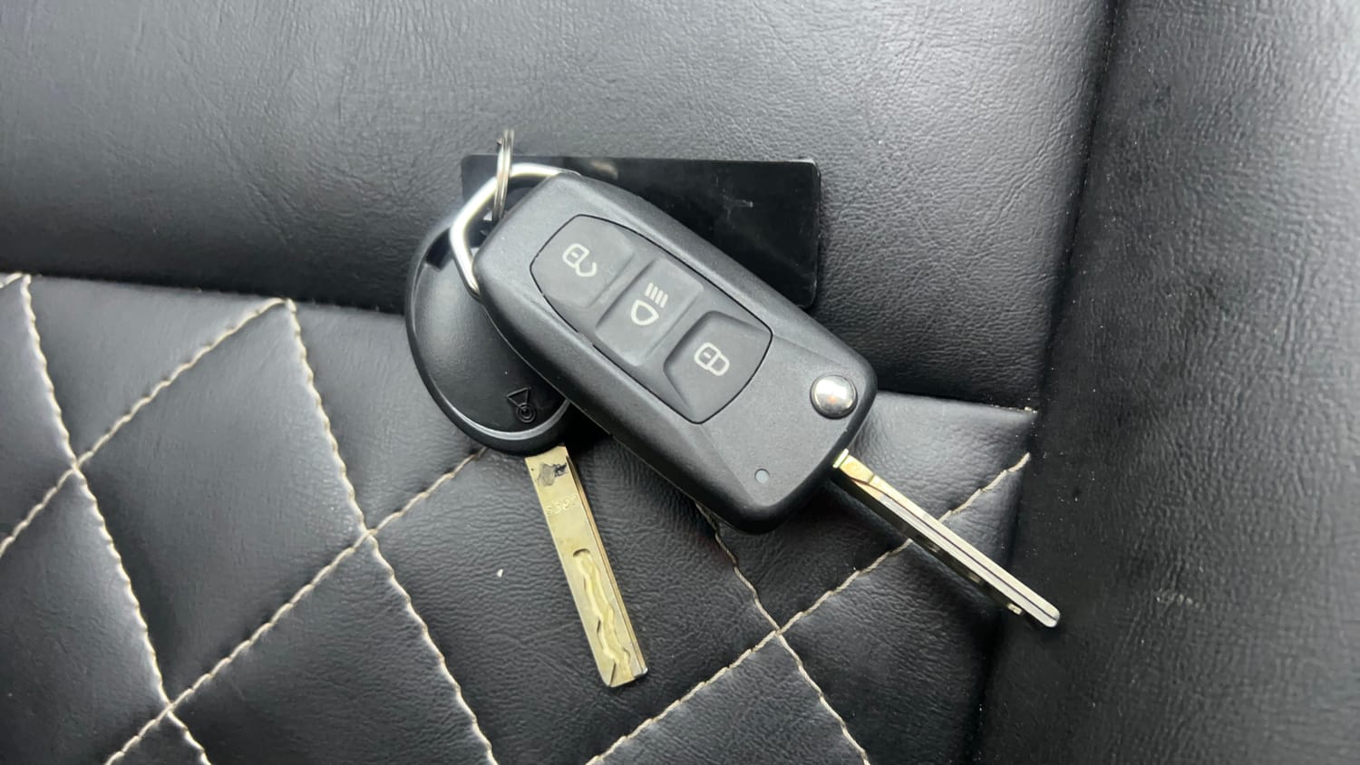 Used 2021 Tata Punch Adventure AMT Petrol Automatic extra CAR KEY VIEW