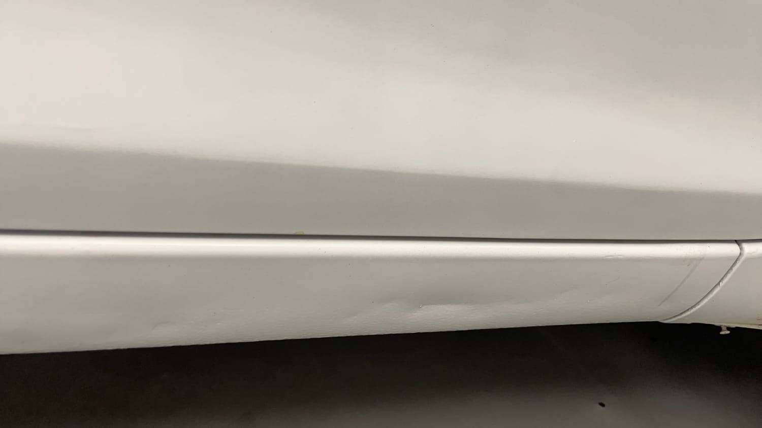 Used 2013 Maruti Suzuki Swift VXi Petrol Manual dents MINOR DENT