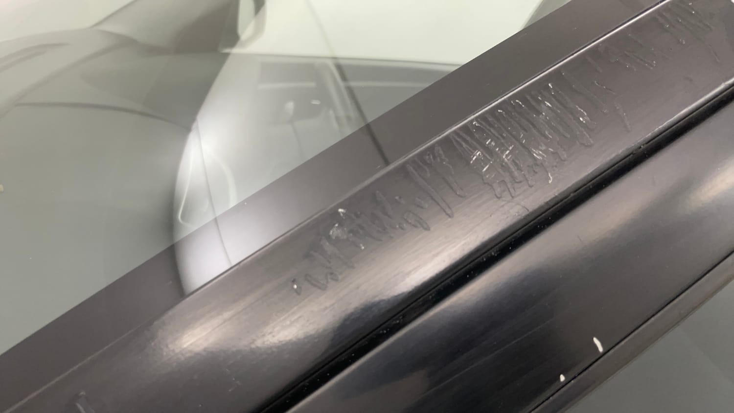 Used 2013 Maruti Suzuki Swift VXi Petrol Manual dents MINOR SCRATCH