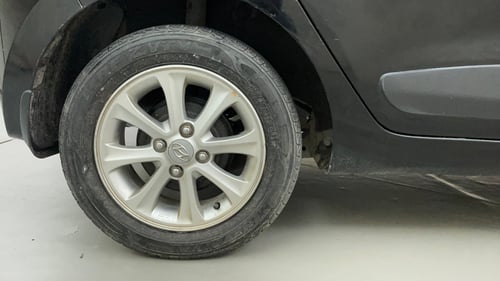 Used 2014 Hyundai Grand i10 Asta 1.2 Kappa VTVT Petrol Manual tyres RIGHT REAR TYRE RIM VIEW