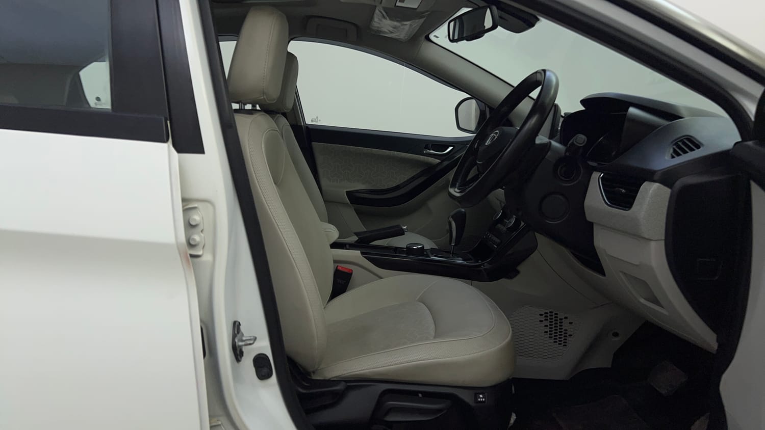 Used 2022 Tata Nexon XZA Plus (Premium) Petrol Automatic interior RIGHT SIDE FRONT DOOR CABIN VIEW
