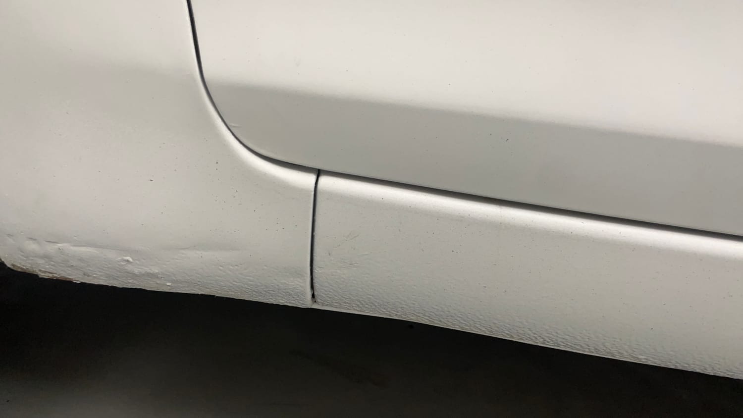 Used 2013 Maruti Suzuki Swift VXi Petrol Manual dents MINOR SCRATCH