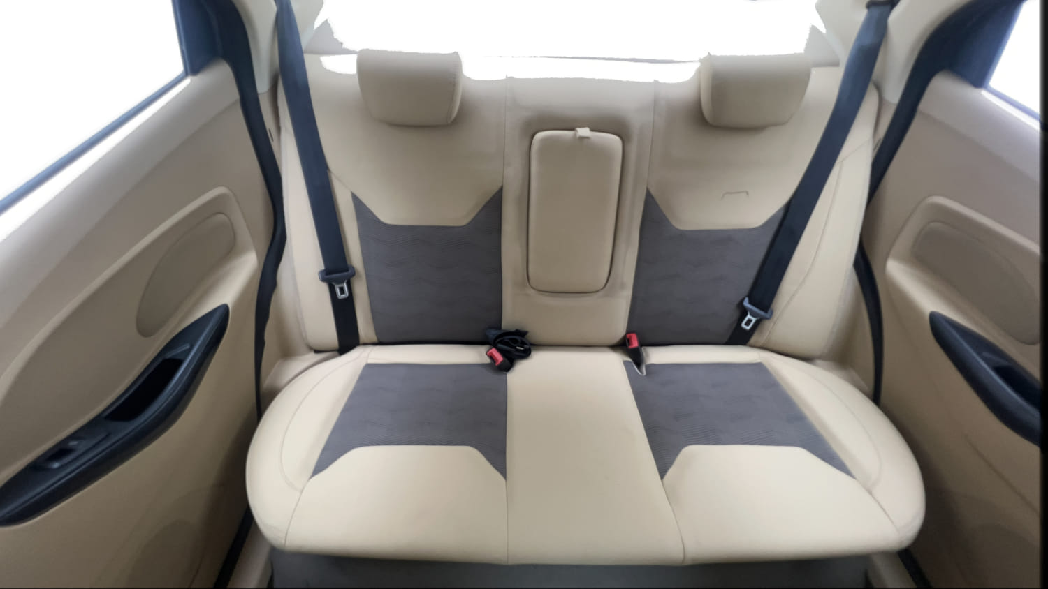 Used 2018 Ford Figo Aspire Titanium 1.2 Ti-VCT Petrol Manual interior REAR SEAT CONDITION VIEW