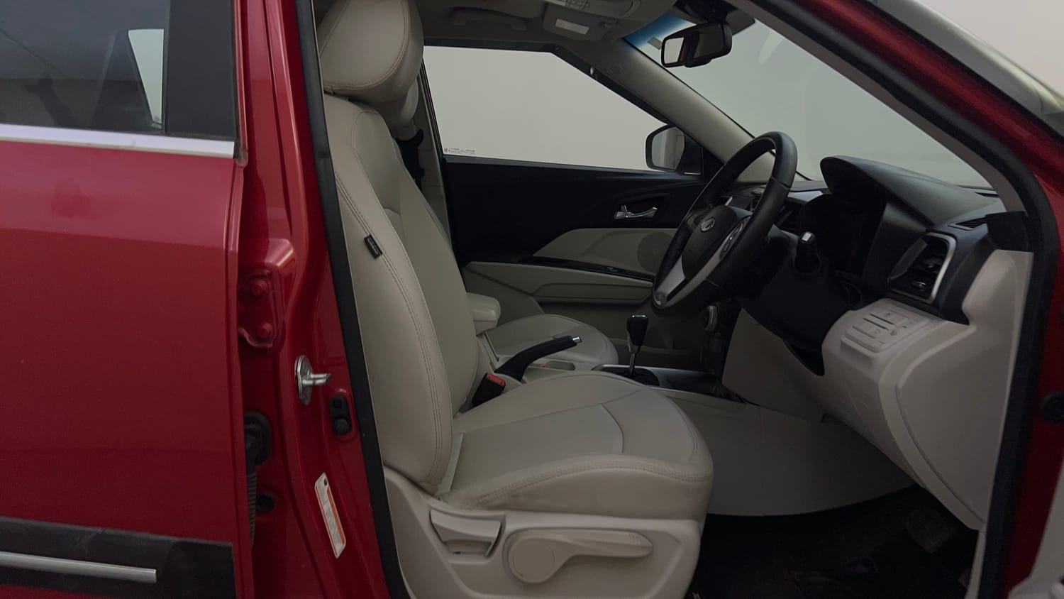Used 2021 Mahindra XUV 300 W8 (O) 1.5 Diesel AMT Dual Tone Diesel Automatic interior RIGHT SIDE FRONT DOOR CABIN VIEW