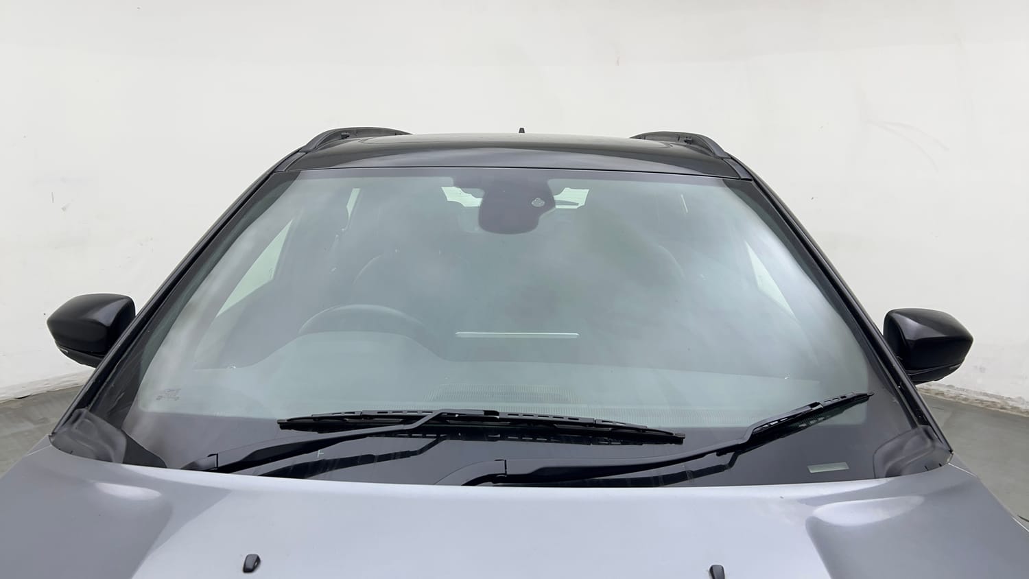 Used 2021 Jeep Compass Model S (O) 1.4 Petrol DCT Petrol Automatic exterior FRONT WINDSHIELD VIEW