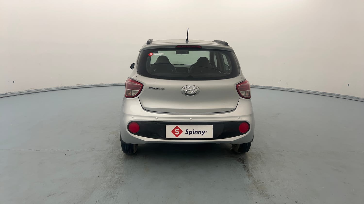 Used 2018 Hyundai Grand i10 Magna 1.2 Kappa VTVT Petrol Manual exterior BACK VIEW