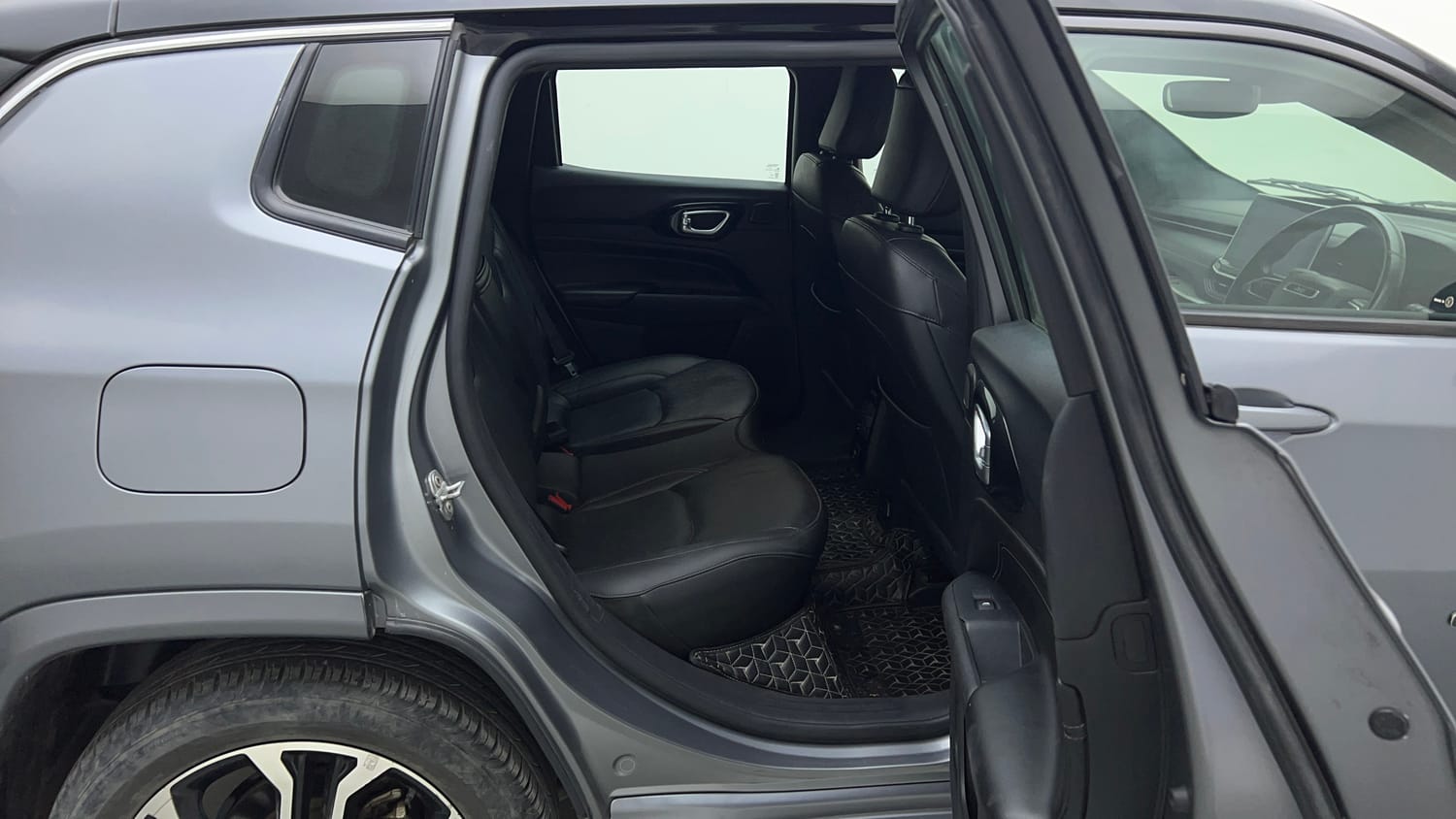 Used 2021 Jeep Compass Model S (O) 1.4 Petrol DCT Petrol Automatic interior RIGHT SIDE REAR DOOR CABIN VIEW