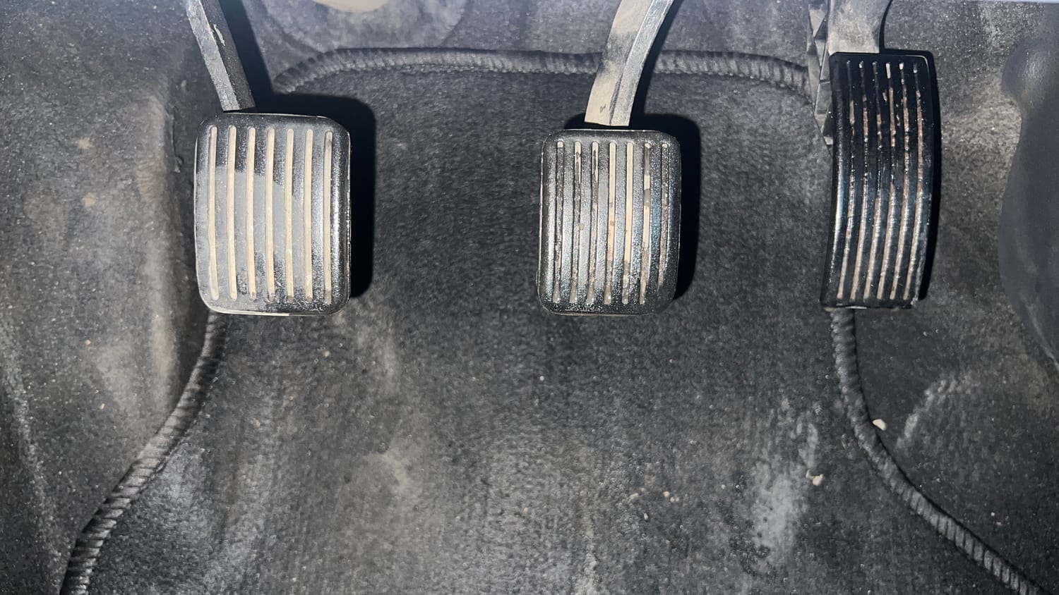 Used 2021 Hyundai Grand i10 Nios Magna 1.2 Kappa VTVT Petrol Manual interior PEDALS VIEW