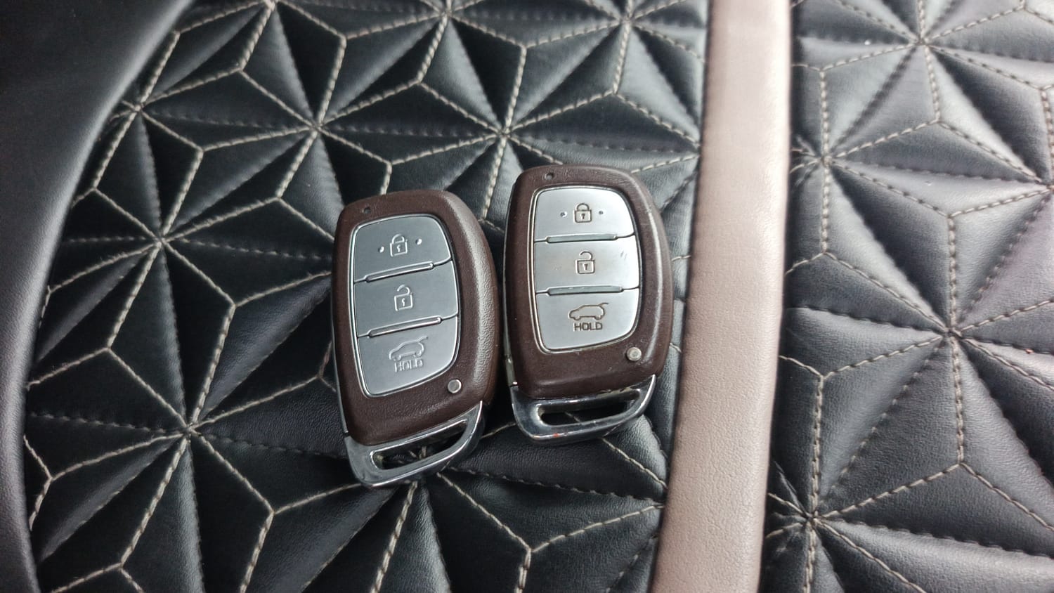 Used 2019 Hyundai Creta SX 1.6 AT CRDi Diesel Automatic extra CAR KEY VIEW