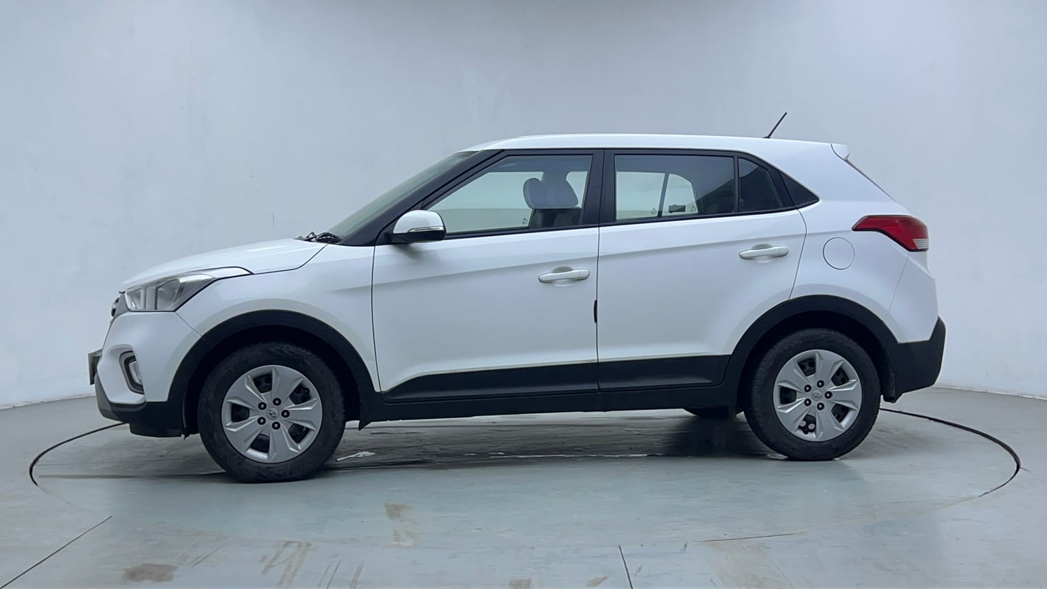 Used 2019 Hyundai Creta EX 1.6 Petrol Petrol Manual exterior LEFT SIDE VIEW