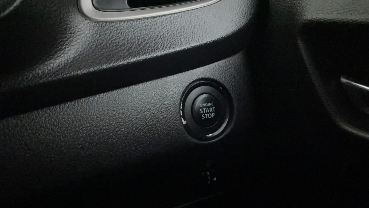Used 2019 Maruti Suzuki Baleno Zeta Petrol Manual top_features Keyless start