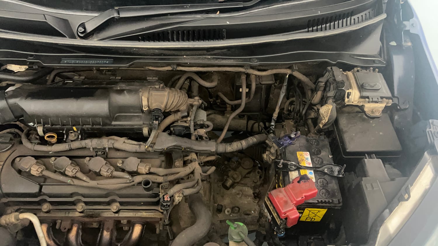 Used 2022 Maruti Suzuki Ignis Delta 1.2 MT Petrol Manual engine ENGINE LEFT SIDE VIEW