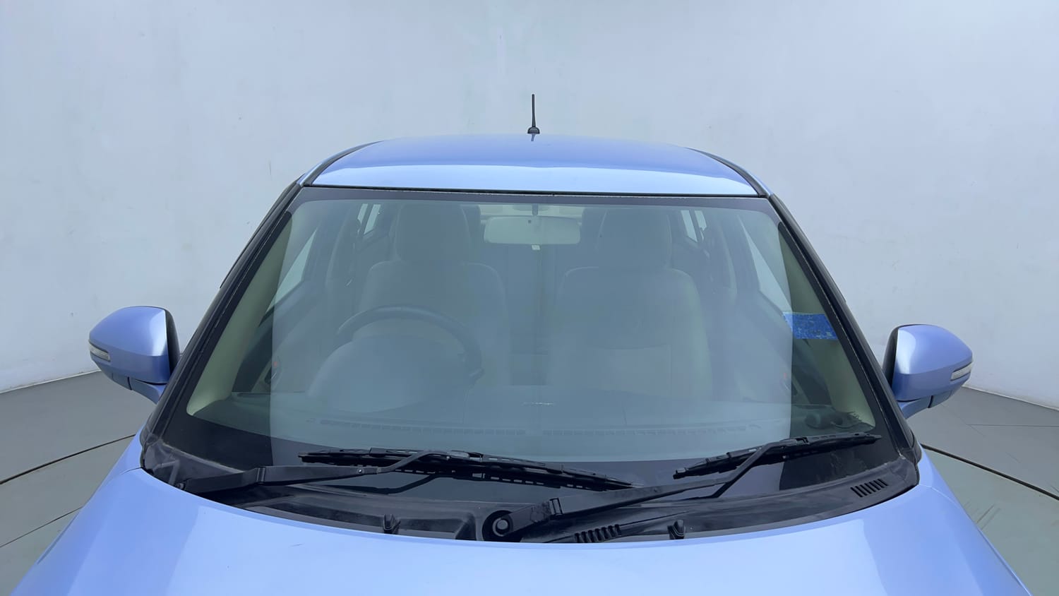 Used 2015 Maruti Suzuki Swift Dzire VXI Petrol Manual exterior FRONT WINDSHIELD VIEW