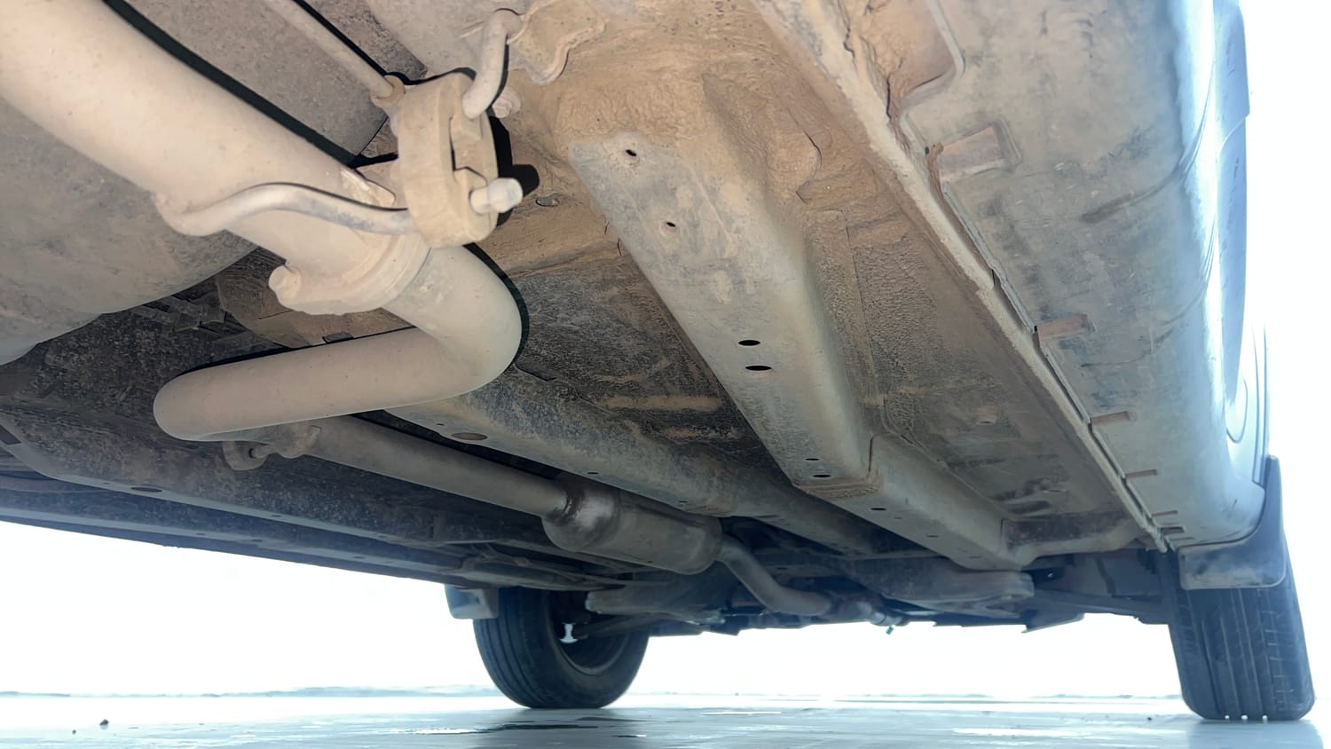 Used 2024 Tata Nexon XMA (S) Petrol Automatic extra REAR RIGHT UNDERBODY VIEW