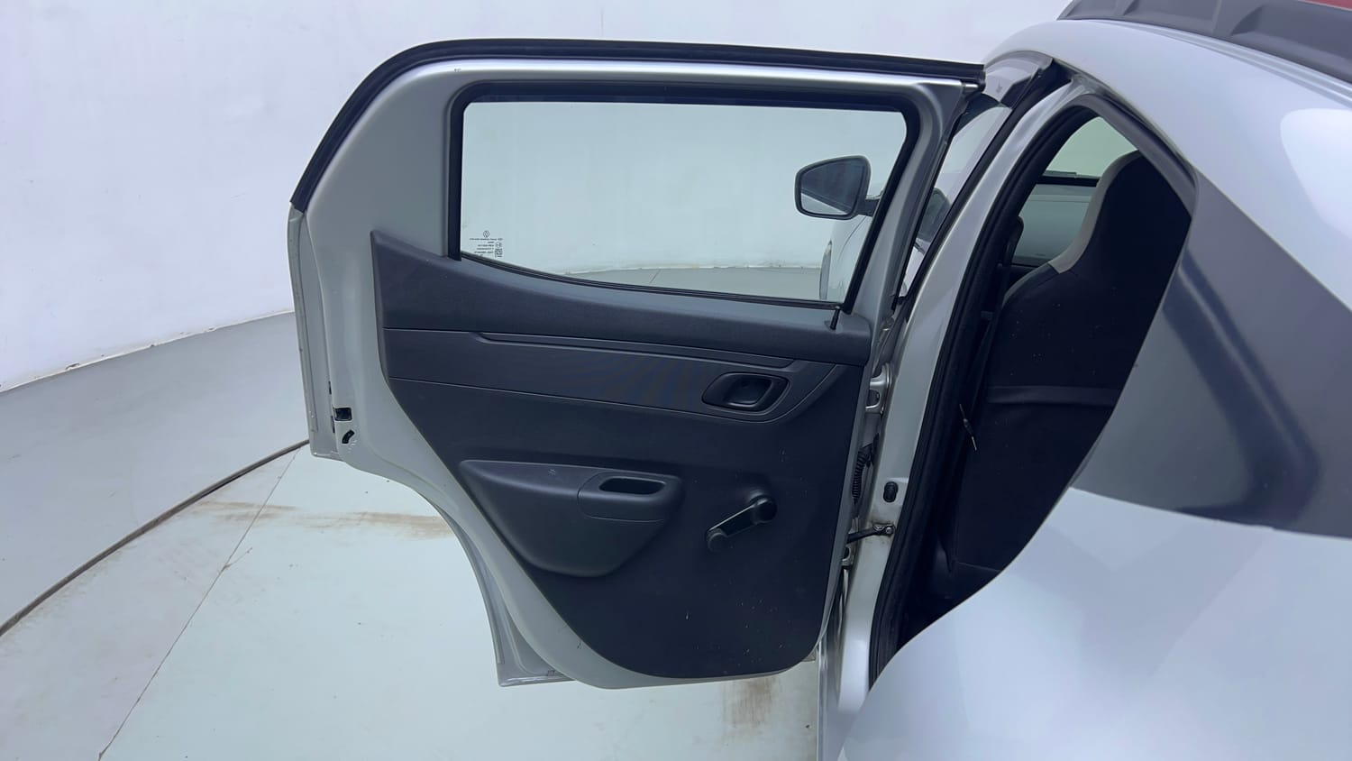 Used 2017 Renault Kwid RXT Petrol Manual interior LEFT REAR DOOR OPEN VIEW