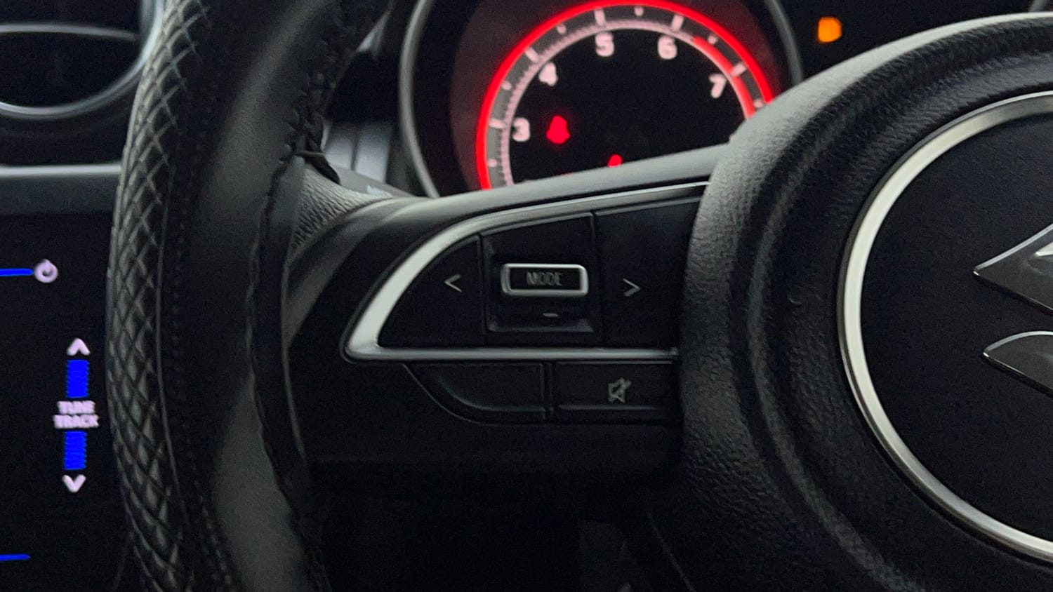 Used 2023 Maruti Suzuki Swift VXi Petrol Manual top_features Steering mounted controls