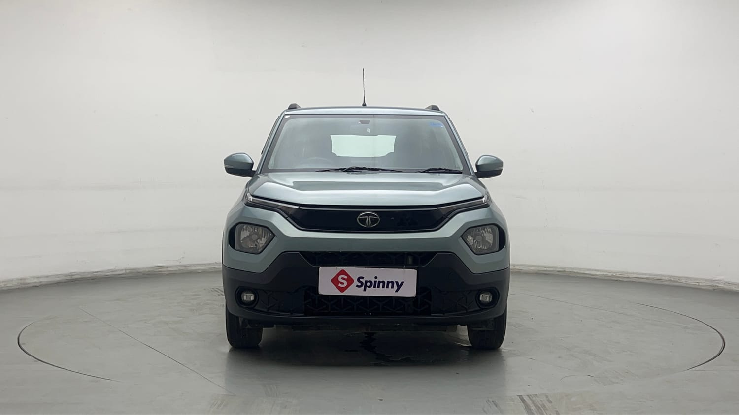 Used 2021 Tata Punch Adventure AMT Petrol Automatic exterior FRONT VIEW