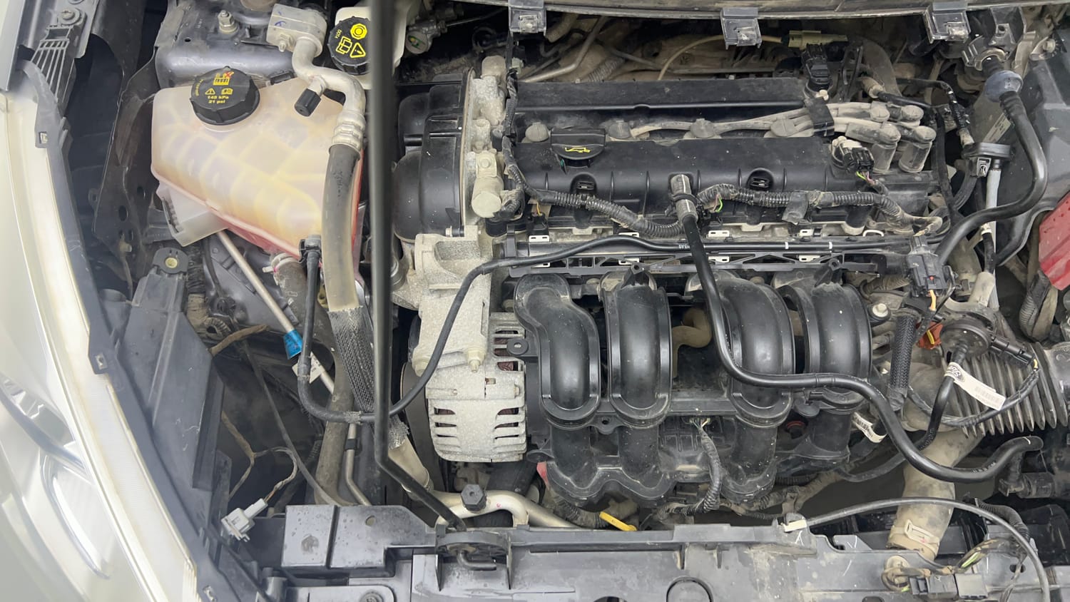 Used 2018 Ford Figo Aspire Titanium 1.2 Ti-VCT Petrol Manual engine ENGINE RIGHT SIDE VIEW