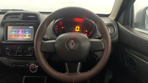Used 2018 Renault Kwid 1.0 RXT AMT Opt Petrol Automatic interior STEERING VIEW