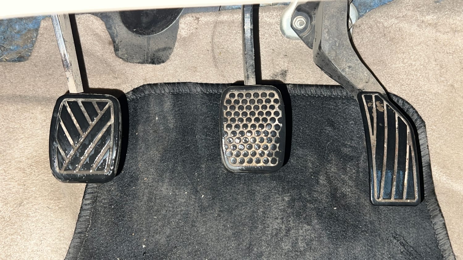 Used 2016 Maruti Suzuki Swift Dzire VXI Petrol + CNG (Outside Fitted) Cng Manual interior PEDALS VIEW