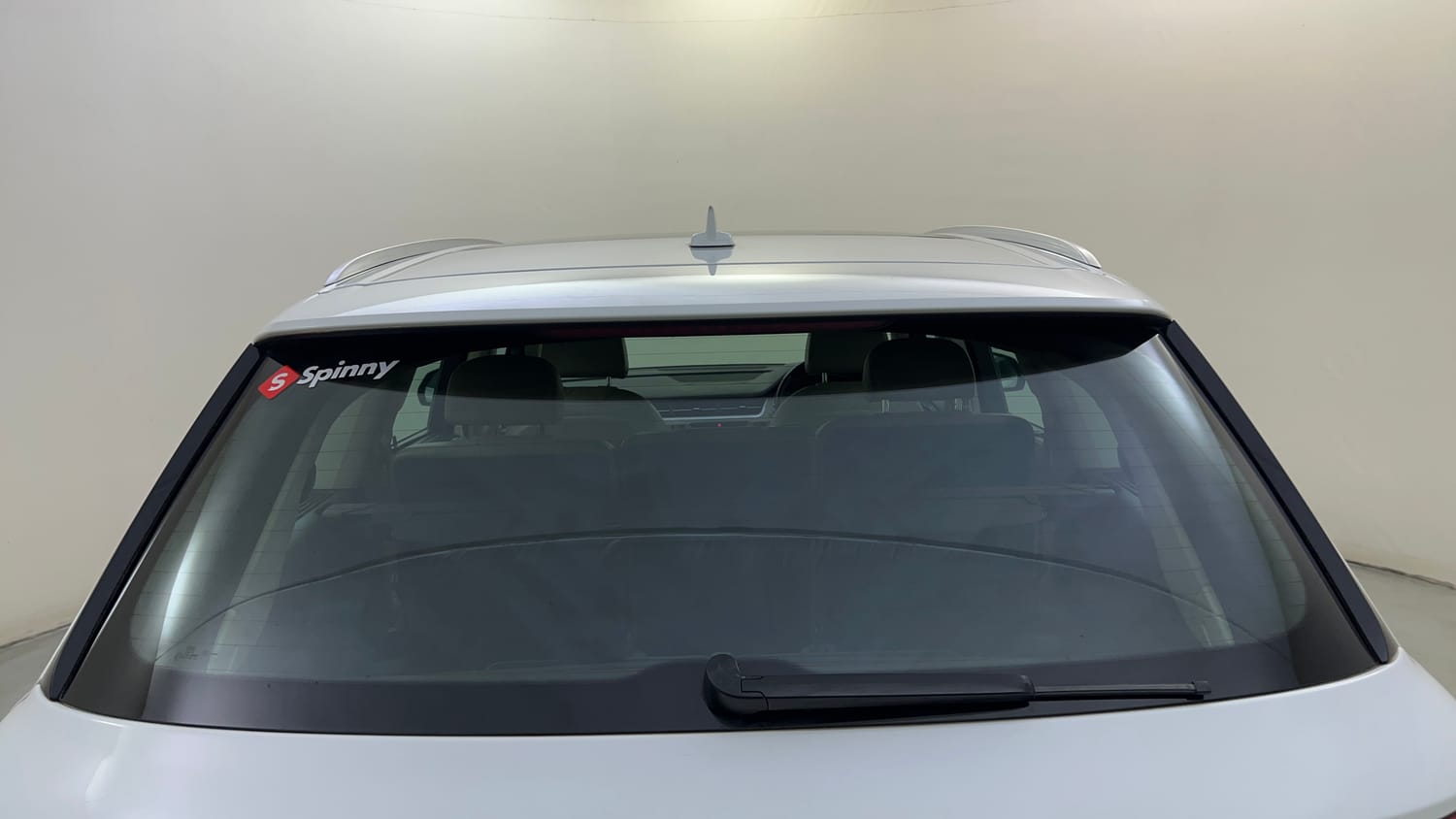 Used 2018 Audi Q7 45 TFSI Premium Plus Petrol Automatic exterior BACK WINDSHIELD VIEW