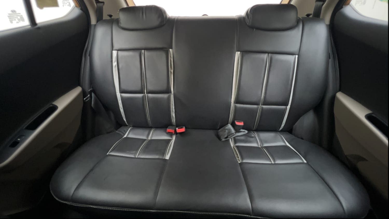 Used 2014 null Petrol Manual interior REAR SEAT CONDITION VIEW