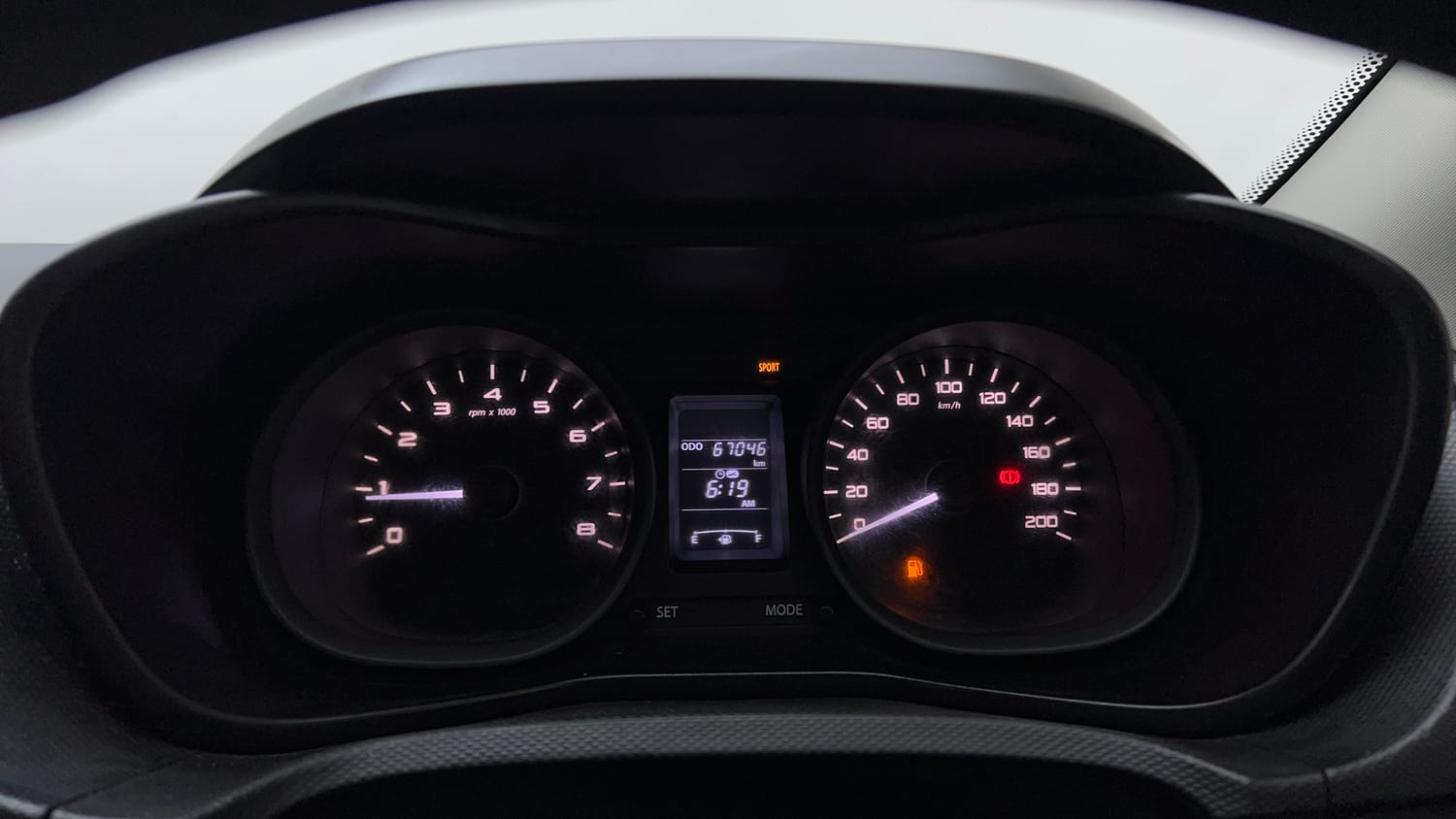 Used 2018 Tata Nexon XM Petrol Manual interior CLUSTERMETER VIEW