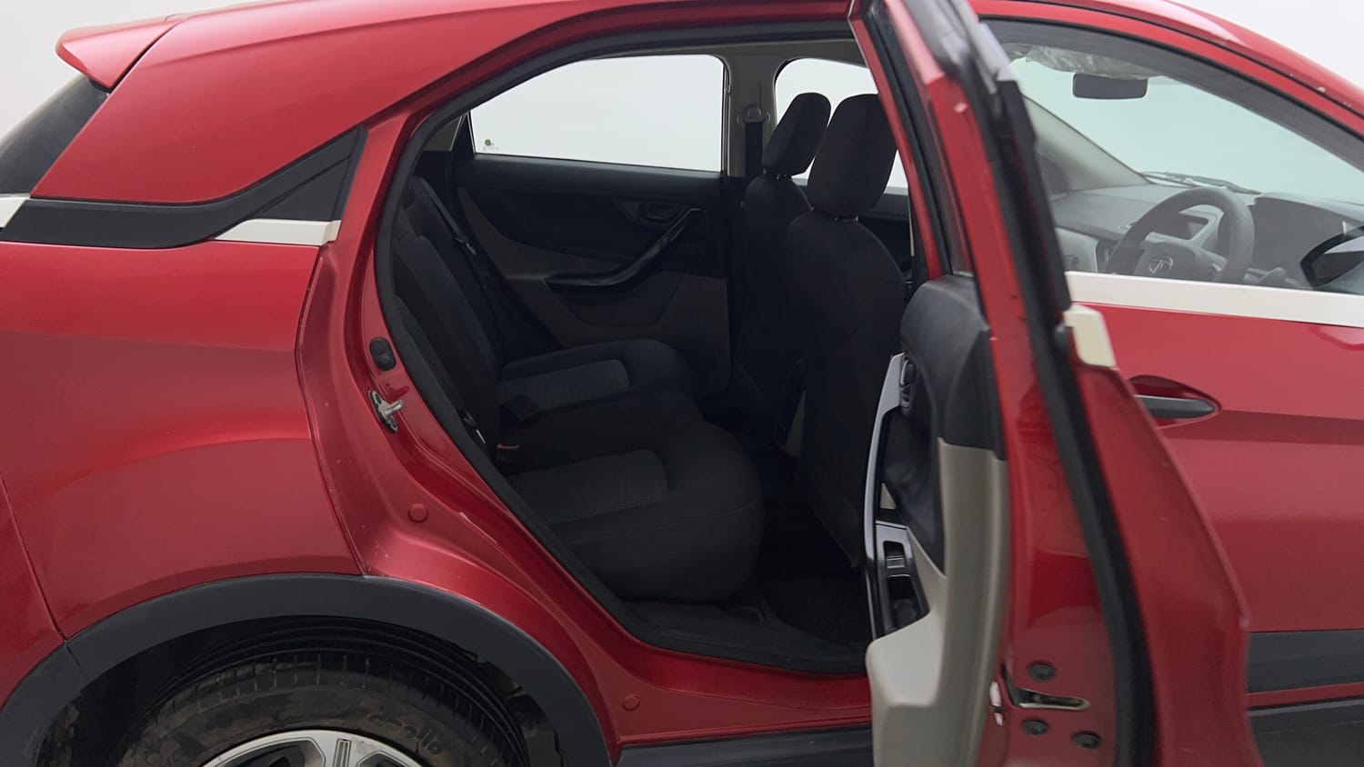 Used 2018 Tata Nexon XM Petrol Manual interior RIGHT SIDE REAR DOOR CABIN VIEW