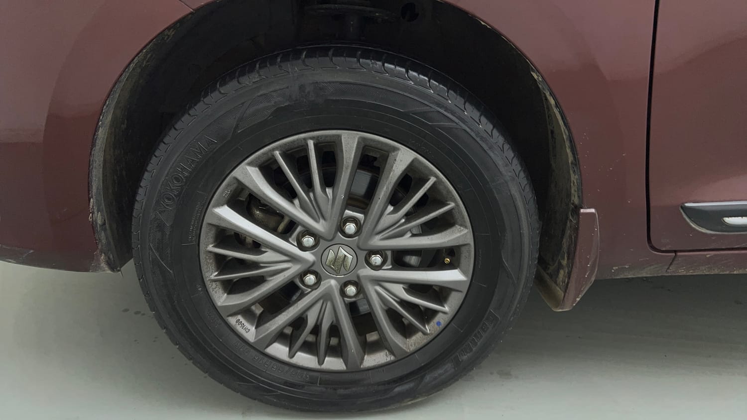 Used 2019 Maruti Suzuki New Ertiga ZXi Petrol Manual tyres LEFT FRONT TYRE RIM VIEW