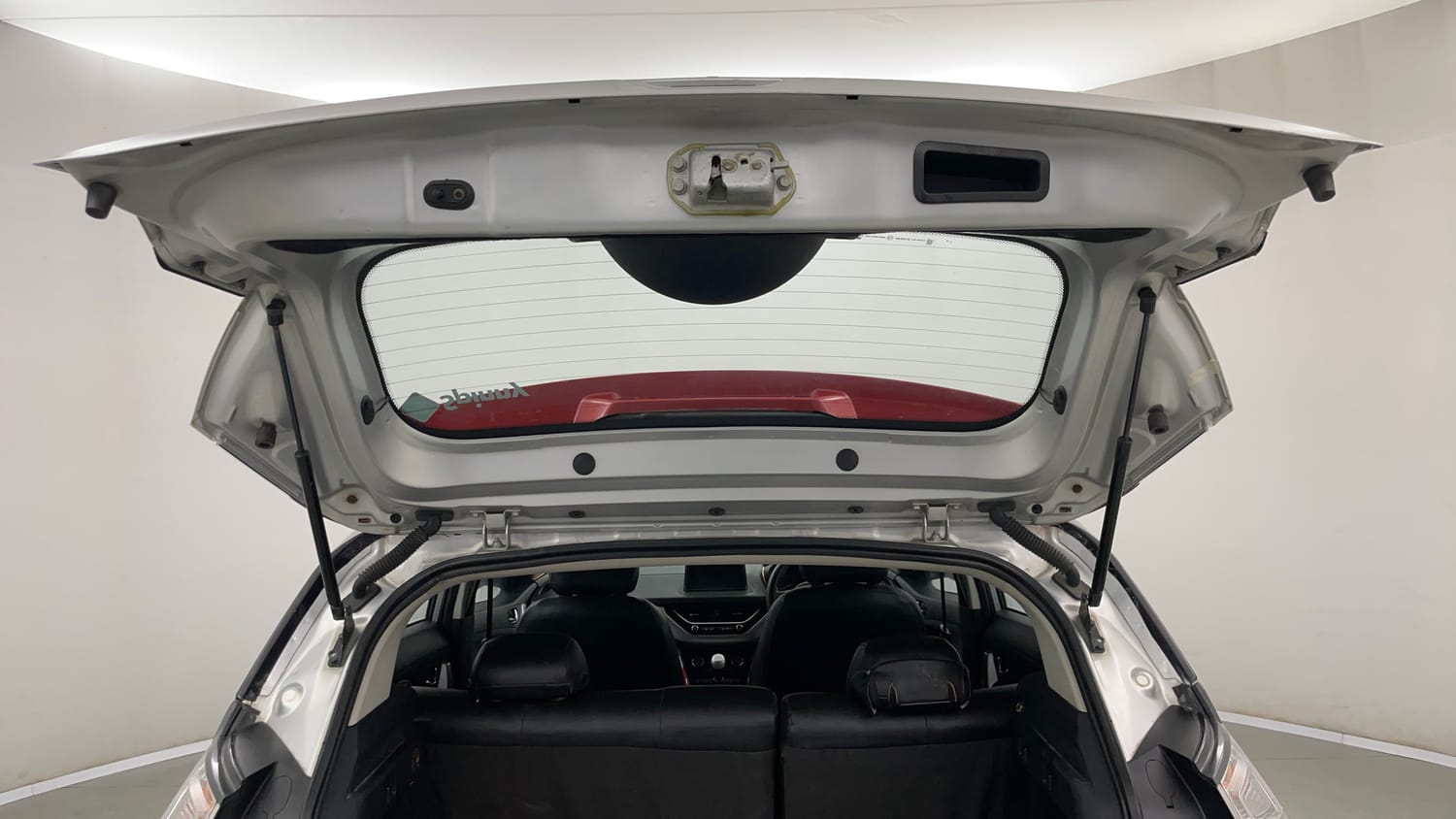 Used 2018 Tata Nexon XZ Plus Diesel Diesel Manual interior DICKY DOOR OPEN VIEW