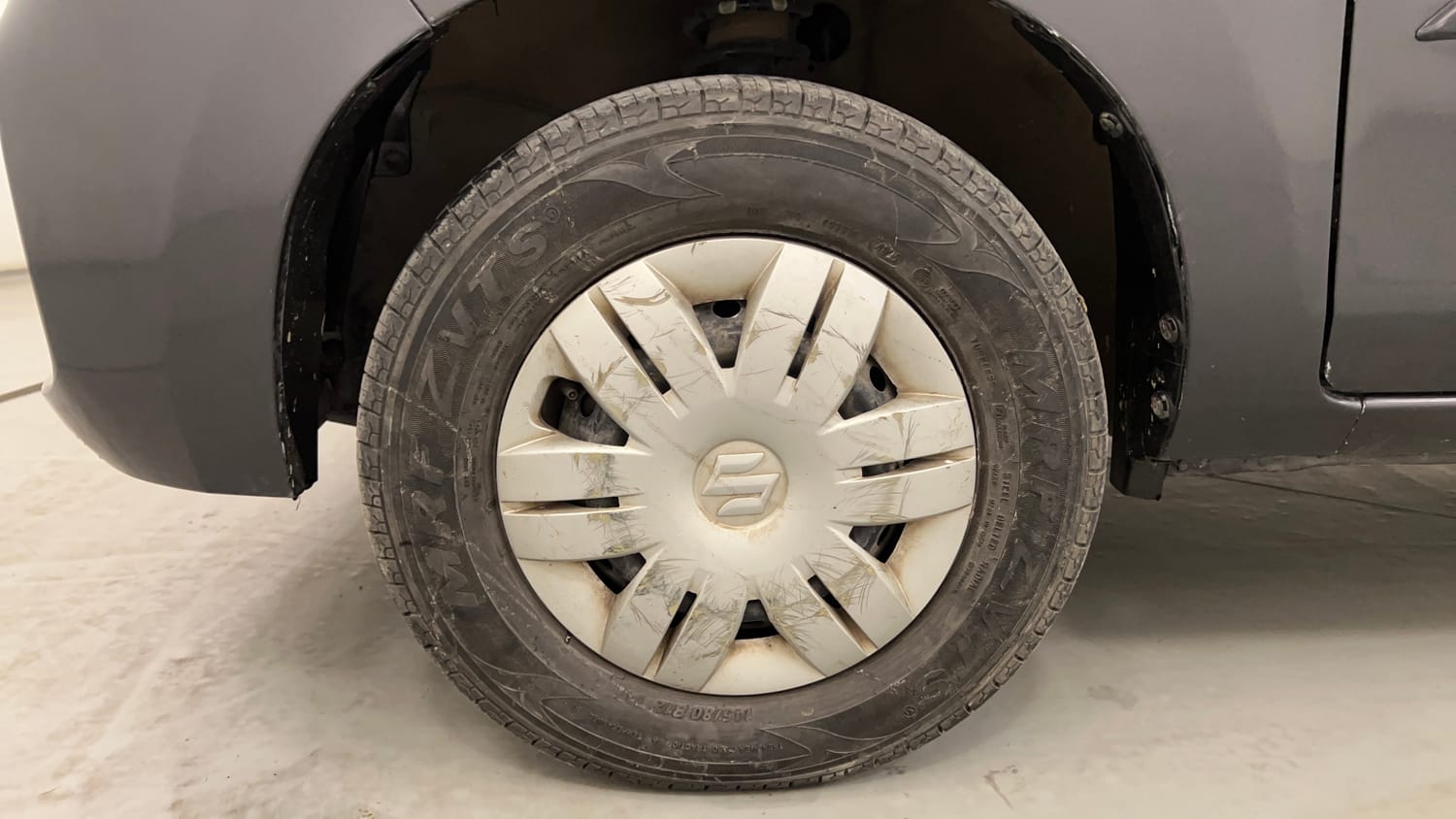 Used 2019 Maruti Suzuki Alto 800 VXi Petrol Manual tyres LEFT FRONT TYRE RIM VIEW