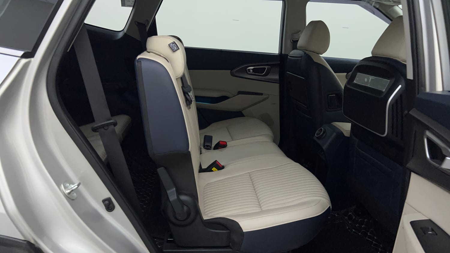 Used 2025 Kia Carens Clavis HTX Plus 1.5 Turbo Petrol 7STR MT Petrol Manual interior RIGHT SIDE REAR DOOR CABIN VIEW