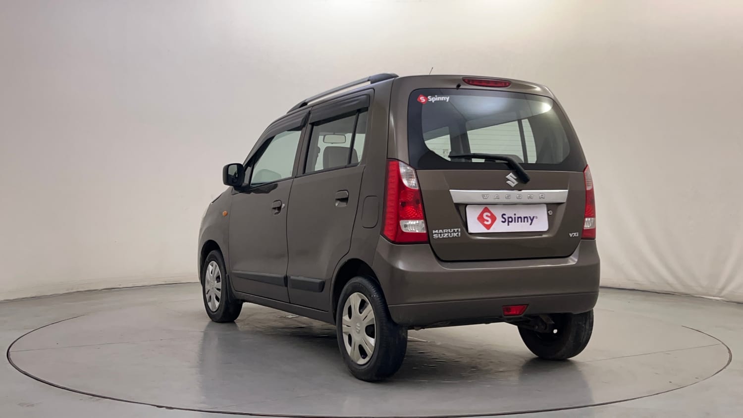 Used 2013 Maruti Suzuki Wagon R VXI Petrol Manual exterior LEFT REAR CORNER VIEW