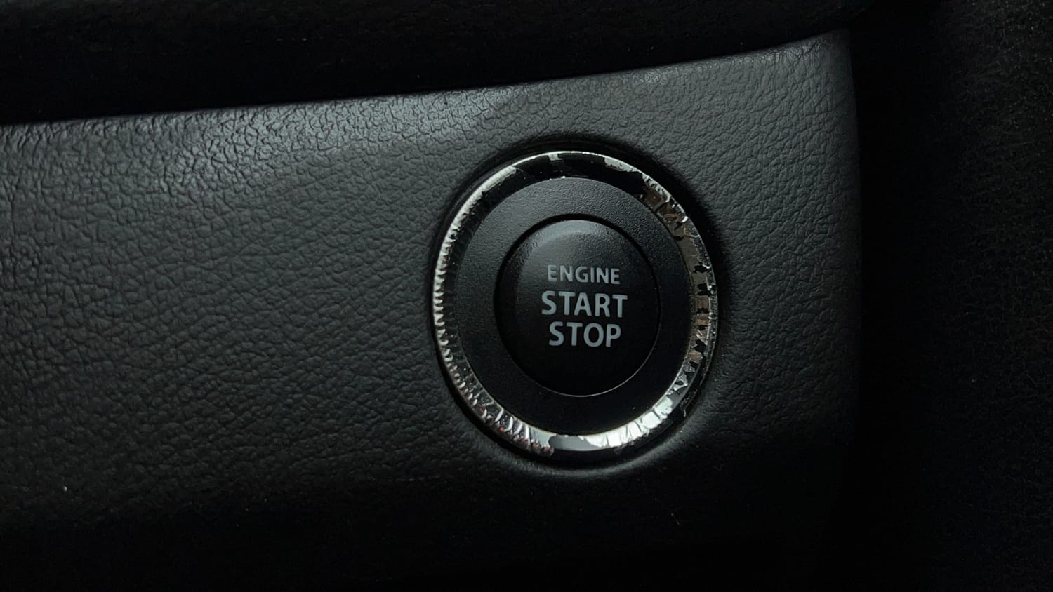 Used 2021 Maruti Suzuki Baleno Zeta Petrol Manual top_features Keyless start
