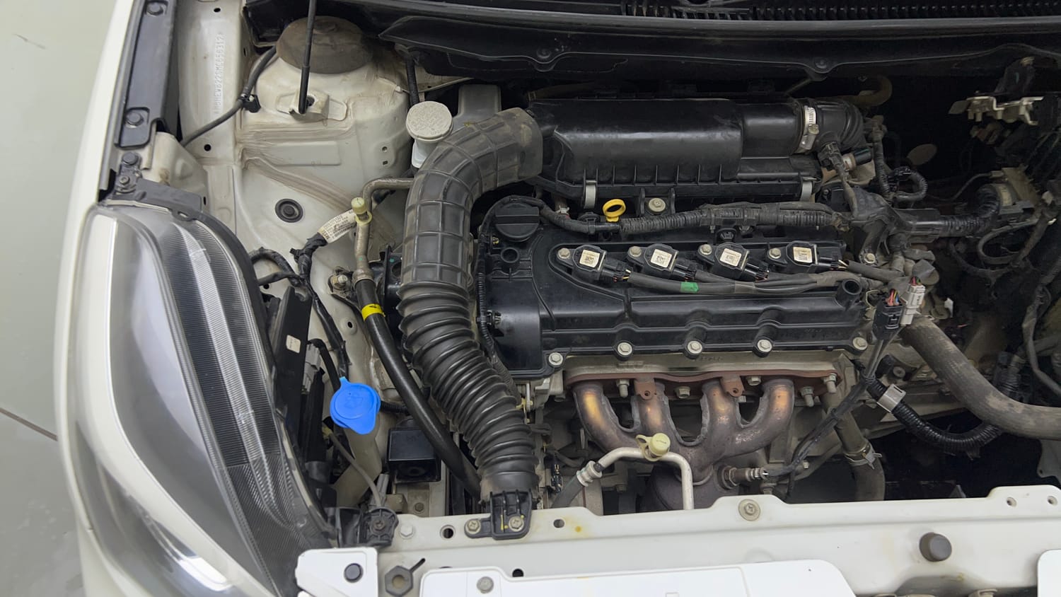 Used 2021 Maruti Suzuki Baleno Zeta Petrol Manual engine ENGINE RIGHT SIDE VIEW