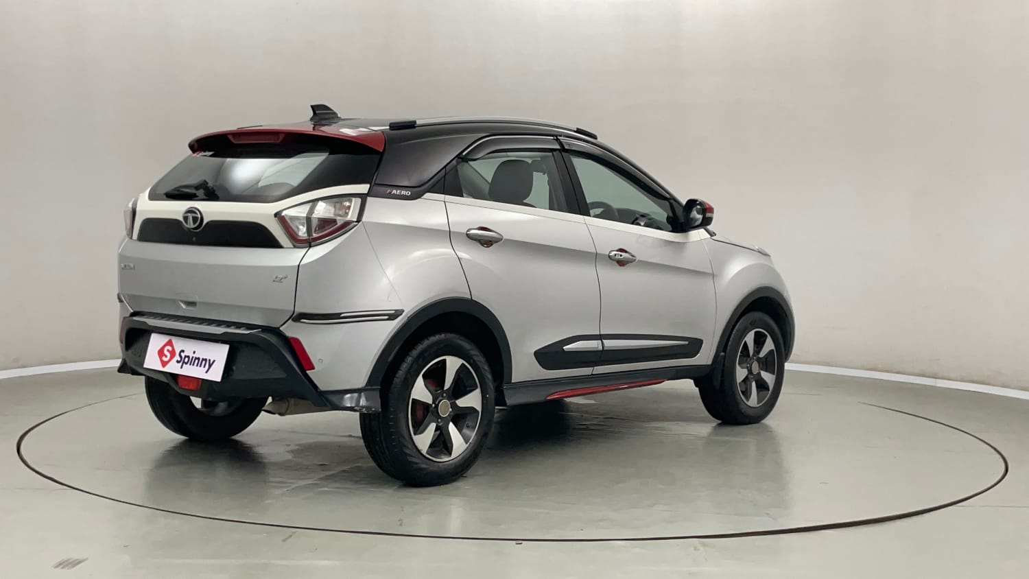 Used 2018 Tata Nexon XZ Plus Diesel Diesel Manual exterior RIGHT REAR CORNER VIEW