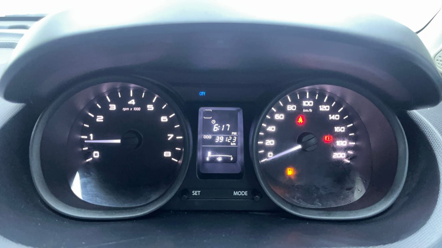 Used 2018 Tata Tiago Revotron XT Petrol Manual interior CLUSTERMETER VIEW