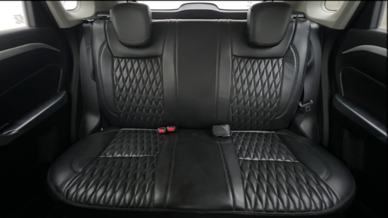 Used 2022 maruti-suzuki Vitara Brezza VXi Petrol Manual interior REAR SEAT CONDITION VIEW